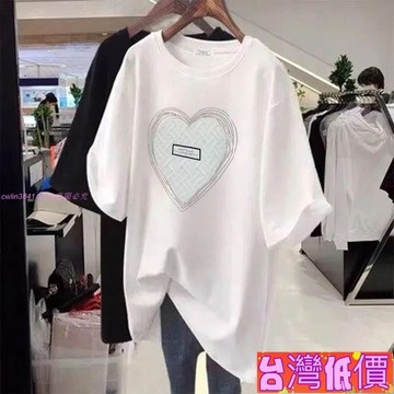 悅裳💎台灣免運💎夏天大尺碼女裝中長款新款胖人遮肚子上衣300斤加長版短袖t恤女上衣短袖大尺碼女裝t恤衣服女短袖夏天女