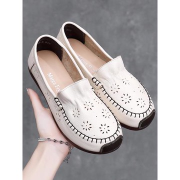 媽媽涼鞋女夏鏤空鞋子真皮單鞋軟底洞洞鞋軟皮舒適皮鞋中老年女鞋