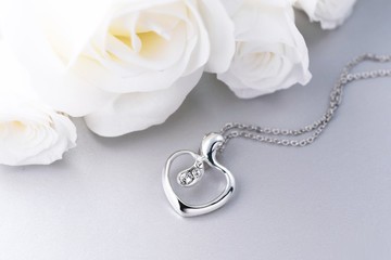 心鎖系列 把握 心型設計造型項鍊 (NLAJA0883N-1)