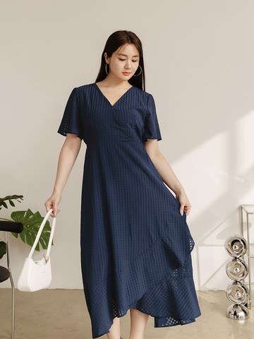 雲朵自訂款-格紋V領收腰層次傘襬洋裝