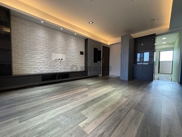 鳳翔學區公園第一排8年屋景觀大三房平車｜高雄市鳳山區鳳燕一街