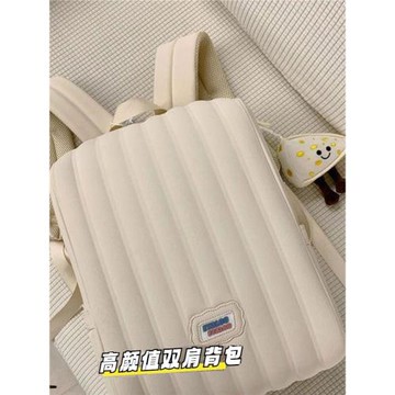 高顏值新款面包系列雙肩包初高中學生書包大容量電腦包女旅游輕便