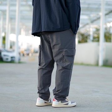 【衣衫倉庫】寬褲 工作褲 工裝褲 工裝長褲 長褲 機能 口袋 防風 工裝 多口袋長褲 直筒褲 軍裝