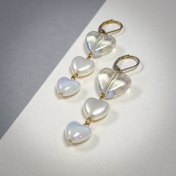 幻彩透明心心垂吊耳環