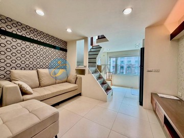 俠客2｜優質採光樓中樓｜新竹縣竹北市縣政二路