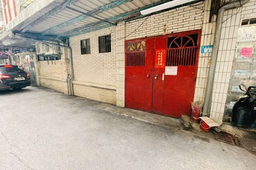 ❤️買這間人車出入都方便|⭐格局方正，傢俱不尷尬✅｜新北市蘆洲區中正路