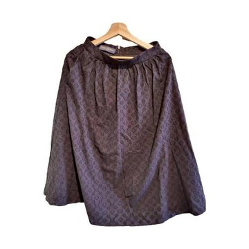 【二手精品 9.9成新】Louis Vuitton Monogram老花中長裙(34腰)(剪水洗標) 編號S373