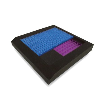 【海夫健康】Geltron NEO 輪椅用 坐骨紓壓 固態凝膠座墊 附防滑布套39x38x5.5cm(GTC-NEO)