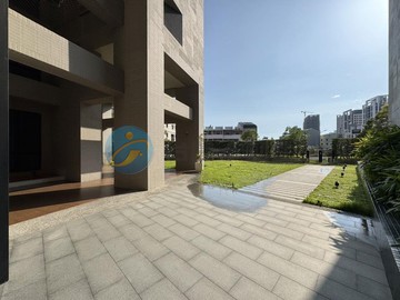 高大八分沐-室內空間16坪-低總價+車位｜高雄市楠梓區大學二十五路