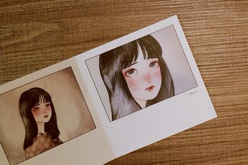 對自己過敏 正値她的過敏季 插畫卡片