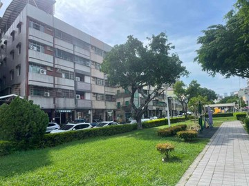 福東國小陽台進出面公園綠地超大三房平車｜高雄市苓雅區河南路