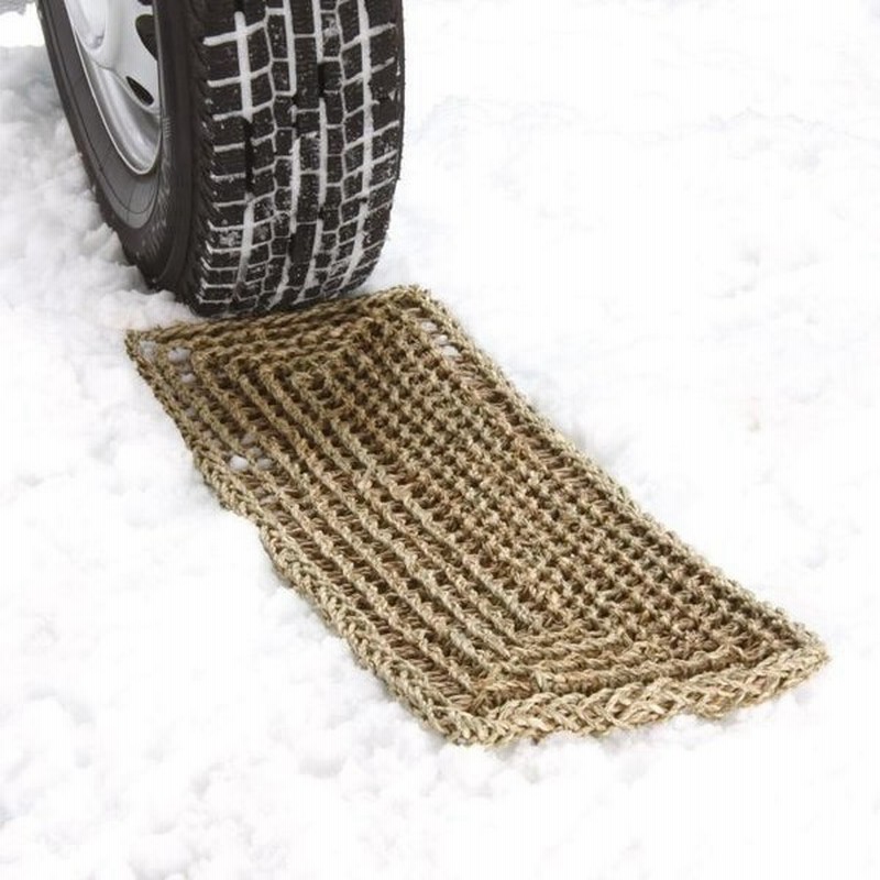コンパル 雪道脱出用具 緊急 脱出マット 2枚組 凍結路のスタック脱出に 車用 ヘルパー レスキュー スノー 通販 Lineポイント最大0 5 Get Lineショッピング