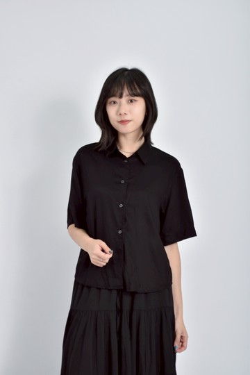 加購優惠(M) 排扣黑色短袖上衣