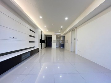 惠宇新觀面公園百萬裝潢四房雙平車～稀有釋出｜台中市太平區新安街