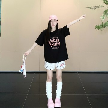 【現貨！當天出貨】女生短袖t恤 韓系潮流上衣 流行衣服 100%純棉T恤 大尺碼女裝 oversize 短t 不透膚棉t