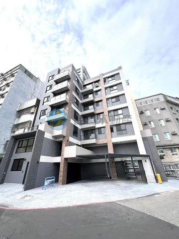 新竹科學園區稀有金山街三面採光樹梢美景三房+平車｜新竹市東區金山東二街