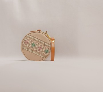 縮褶刺繡零錢包