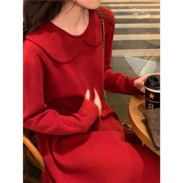 新年戰袍紅色針織連衣裙女秋冬季赫本小紅裙訂婚禮服配大衣打底裙