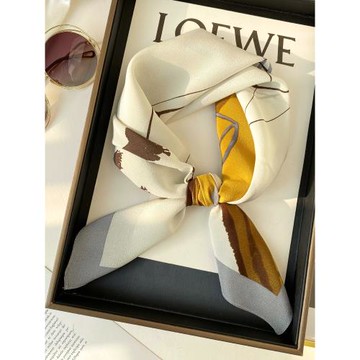 春秋新款桑蠶絲真絲圍巾女中方巾絲巾薄款 裝飾領巾禮盒