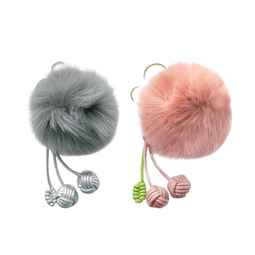 KINAZ 編織皮革櫻桃串狐毛球圓牌吊飾--小美好系列