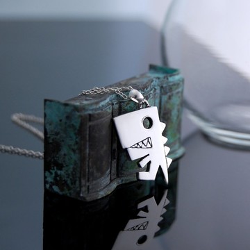 有怪獸(銀項鍊)