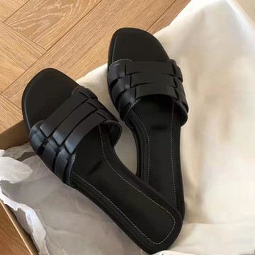 泰國沙灘鞋羊皮軟底一字拖鞋女夏季三亞海邊涼鞋西雙版納平底涼拖