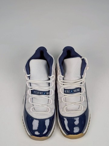 微瑕疵-左右腳中底、鞋底、鞋面泛黃&鞋帶色差 378038-123/5Y AIR JORDAN 11 “WIN LIKE ’82” GS  女款