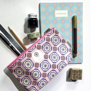 Sunny Bag - 捲毛力卡 多功能棉布文具袋/化妝包 - 幸福到來