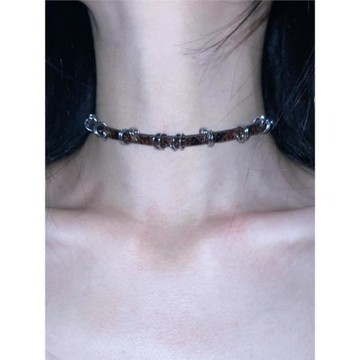 辣妹甜酷朋克裂紋皮帶項圈choker項鏈女小眾設計感金屬圈圈頸鏈