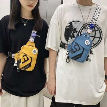 斜跨包包 情侶手機包學生百搭男士斜挎包女胸包新款男女通用胸前包單肩包潮 男女款小背包 斜挎包 單肩包 男女 情侶 拉鏈