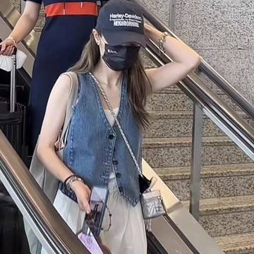 韩版女装 气质穿搭 時尚休閒 外搭牛仔馬甲外套女夏 洋氣時髦 寬鬆 疊穿v領坎肩背心