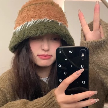 免運🔮毛絨漁夫帽子女2025新款冬季加厚保暖護耳針織帽韓版顯臉小大頭圍秋冬加厚保暖帽子 漁夫帽 毛茸茸包頭帽  針織帽