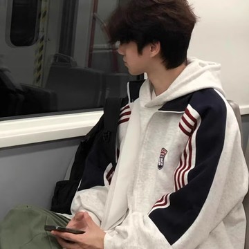 【癮品流行-YP】長袖 上衣 秋季長袖 美式上衣 長袖上衣 痞帥外套男 ins高街 潮牌港風日系原宿風 韓版潮流寬鬆夾克