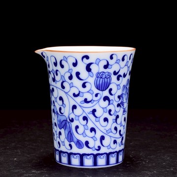 青花瓷公道杯陶瓷分茶器濾茶杯斷水利落茶海勻杯分茶器公杯公道杯