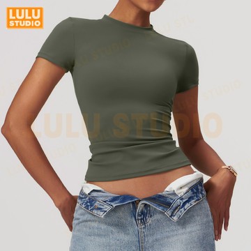 LULU【速幹瑜伽服短袖】排汗吸濕 運動短袖 大尺碼健身上衣 運動衣女 運動上衣 運動服 瑜珈服 瑜伽裝 瑜伽上衣