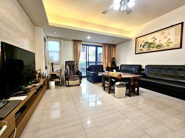 北屯中國醫｜臨路透天店住｜5米面寬｜可營登｜台中市北屯區太順路