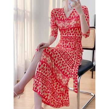 減齡洋氣~時尚波西米亞紅色v領民族風印花長裙一片式裹身連衣裙女