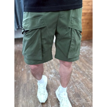 『老爺有喜』重磅大口袋工裝抽繩短褲(NOF2404Z88004)素色短褲 男生棉褲  工裝 黑色短褲 棉質 五分褲