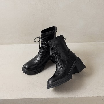 【美腿增高7.5CM】VIVILIAN英倫風彈力粗跟繫帶馬丁靴