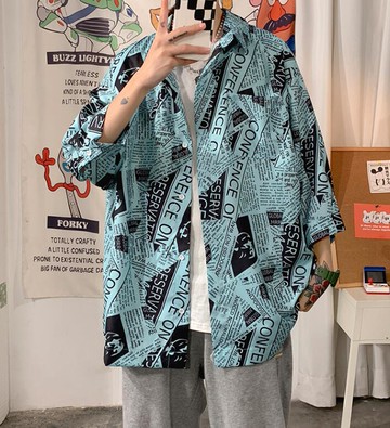 FINDSENSE X 時尚 韓潮 男士 街頭 休閒寬鬆 五分袖 鈕扣 報刊圖案 短袖襯衫