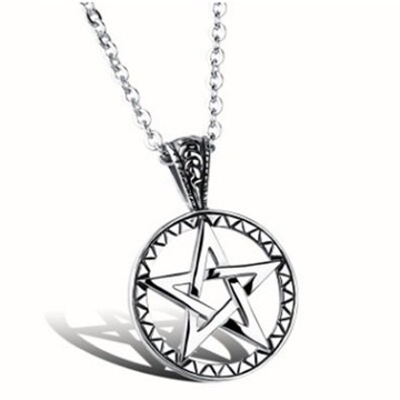鈦鋼項鍊 鏤空吊墜-經典個性嘻哈五角星情人節生日禮物男配件73cm130【獨家進口】【米蘭精品】