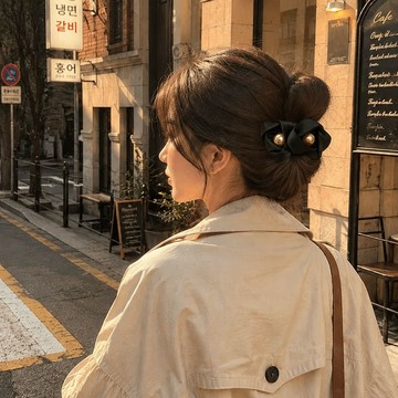 【梨花HaNA】 法式玫瑰 花苞頭抓夾假髮包 仿真髮蓬鬆丸子頭 一秒盤髮神器