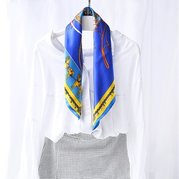 真絲小方巾女春秋小圍巾白領洋氣時尚裝飾職業裝桑蠶絲小絲巾秋款1入