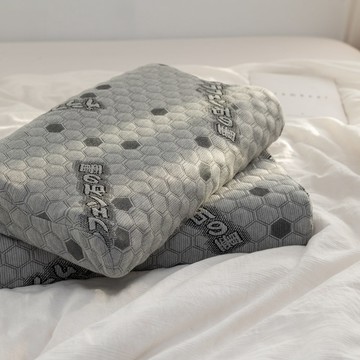 Ishur 伊舒爾 天絲石墨烯乳膠枕 顆粒按摩型  灰色  1件  57 x 40 x 10/12cm