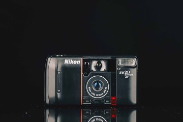 Nikon TW20 AF #9738 #135底片相機