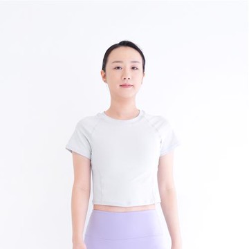 [Mukasa] DURABLE 接邊短袖短版上衣 - 空靈灰 - MUK-23043