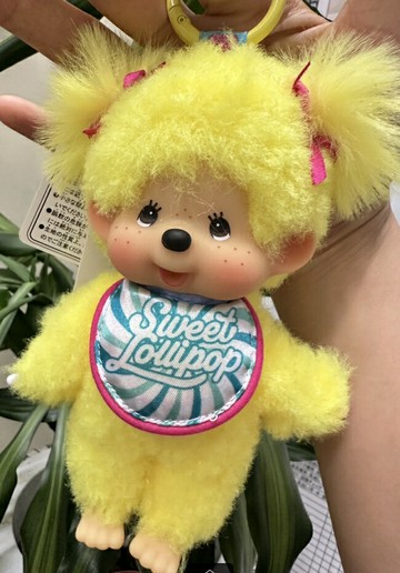 Monchhichi LISA款 黃色蒙奇奇玩偶吊飾 Lisa同款