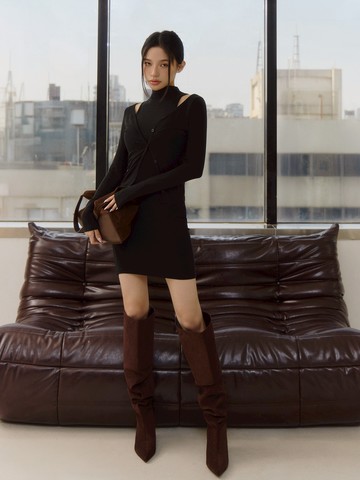 忘不掉妳的身影；小高領BraTop短洋裝+小外套 兩色