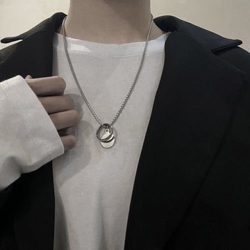王一博同款戒指項鏈男潮吊墜ins潮嘻哈搭配衣服掛墜簡約女鎖骨鏈
