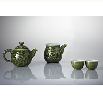 乾唐軒活瓷 |   勢在必得茶具組 / 綠釉 / 一壺+六杯+茶海